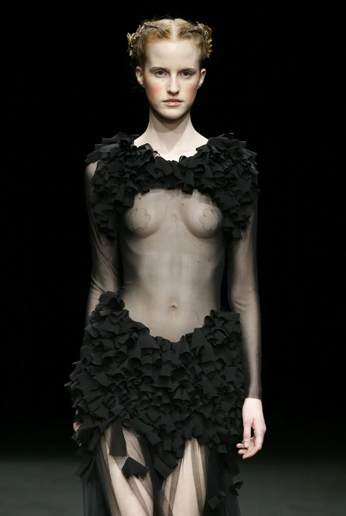 ?? ANTONIO MIRÓ O/I 17.18 'Orígens' ?? ANTONIO MIRÓ F/W 17.18 'Orígens' Photo credit: 080 BF