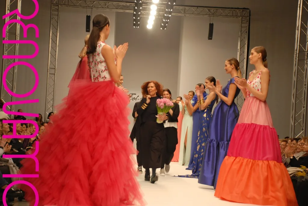 ?? Tot-Hom colección P/V17 alta costura, listo para llevar, línea A y novia ?? Tot-Hom collection SS17 Haute Couture, Prêt-à-porter, Línea A & Bridal